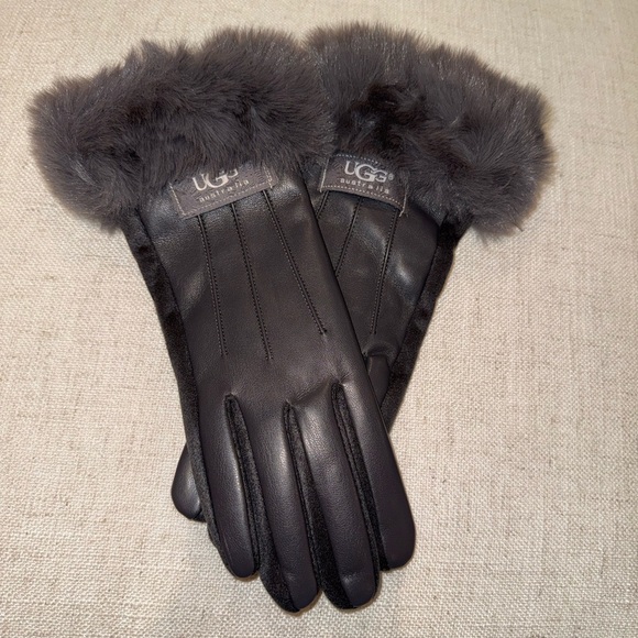 UGG Women's black Leather Gloves with Plush Trim - Picture 1 of 2